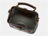 Сумка - саквояж женский W13R Brown Кролик в стране чудес 58449 - фото 851 Сумка - саквояж женский W13R Brown Кролик в стране чудес 58449 - фото 851